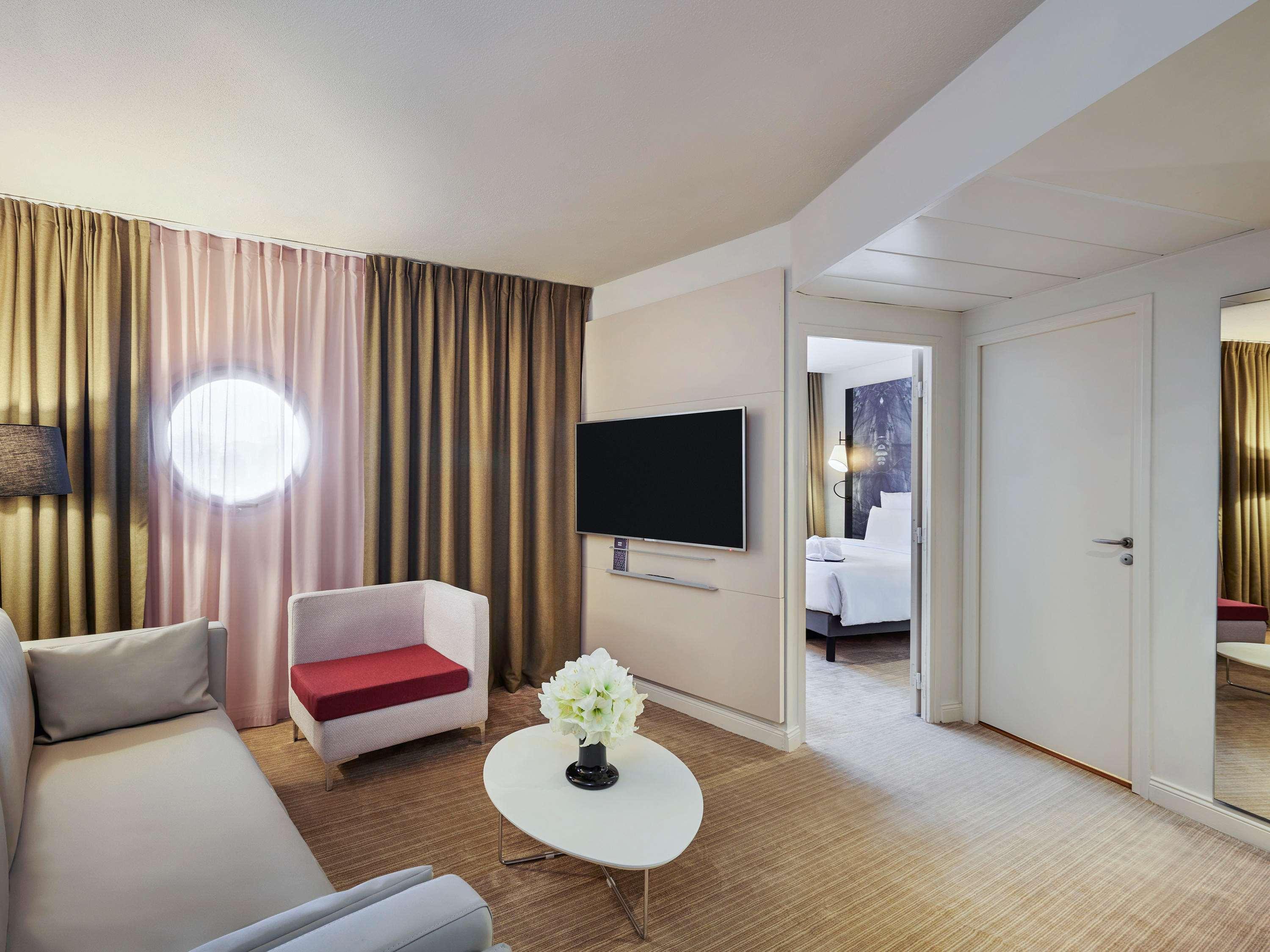 Mercure Paris La Defense Courbevoie Eksteriør bilde